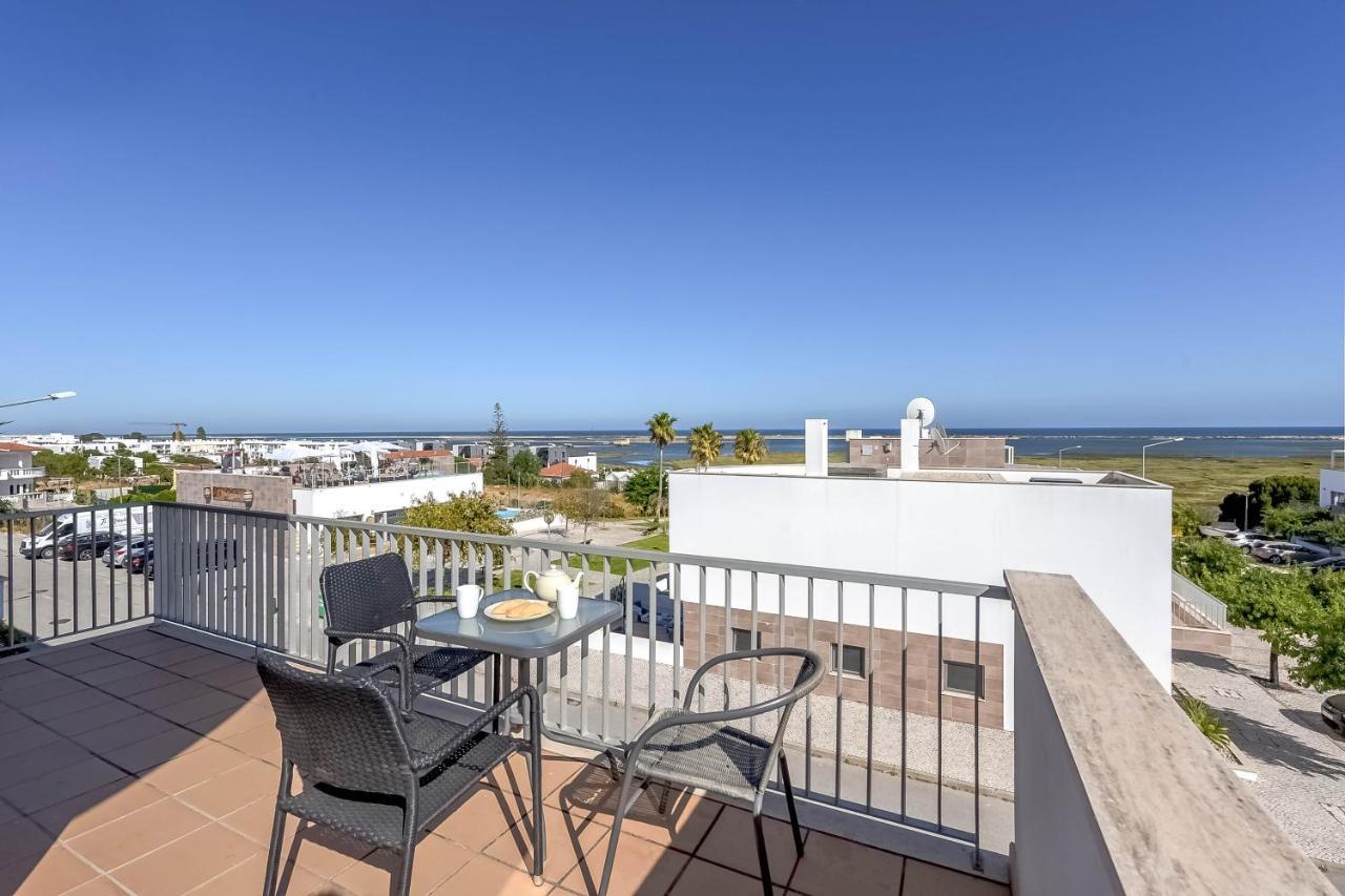 Penthouse Quilha Apartment Fuzeta Exterior photo