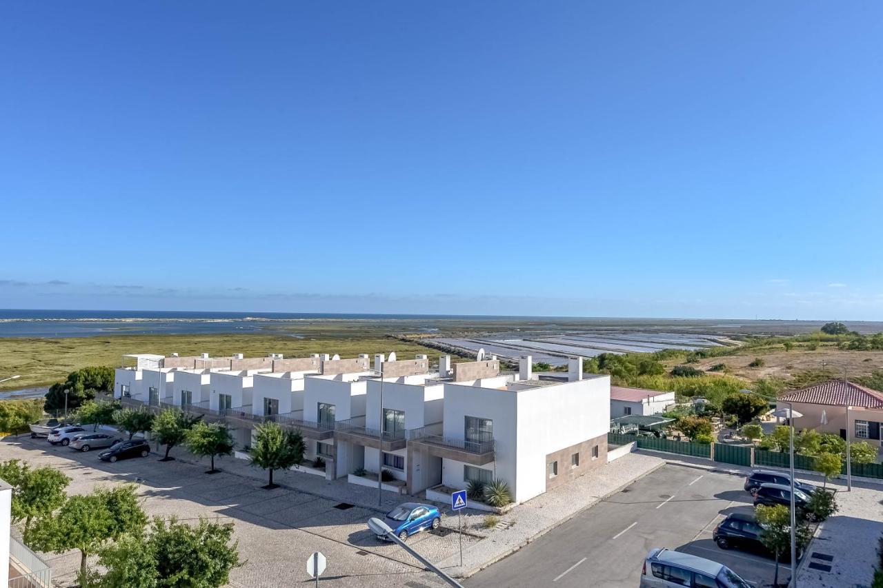 Penthouse Quilha Apartment Fuzeta Exterior photo